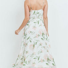 Load image into Gallery viewer, IVORY FLORAL MAXI DRESS