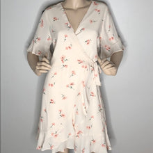 Load image into Gallery viewer, Peach Floral print wrap dress